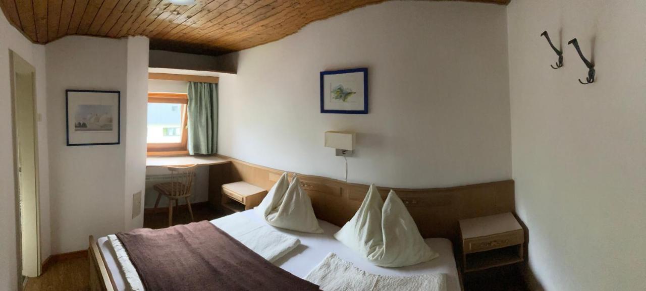 Garni Guflhof Bed & Breakfast Caldaro Exterior photo